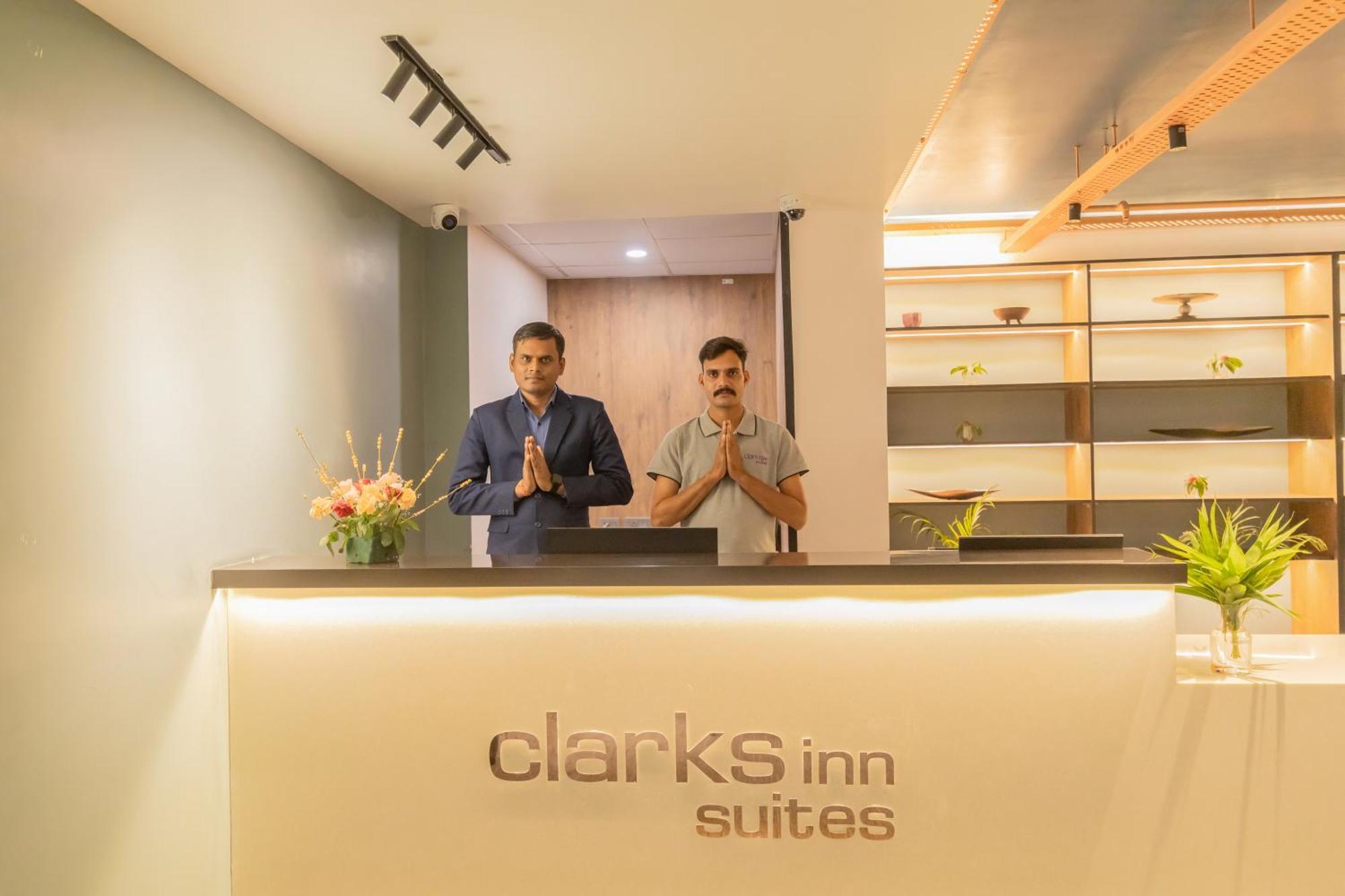 Clarks Inn Suites Dzsaipur Kültér fotó